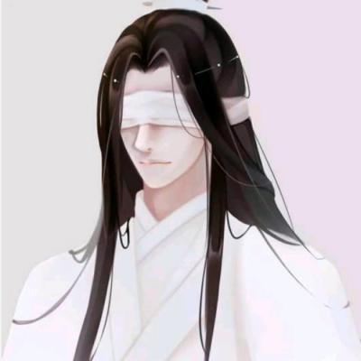 男子手欠点柳絮引燃路边小车
